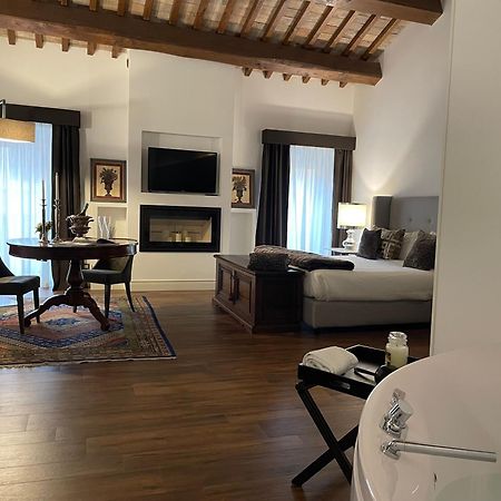 Residenza Palazzo Fortuna - Boutique Hotel Civita Castellana Extérieur photo